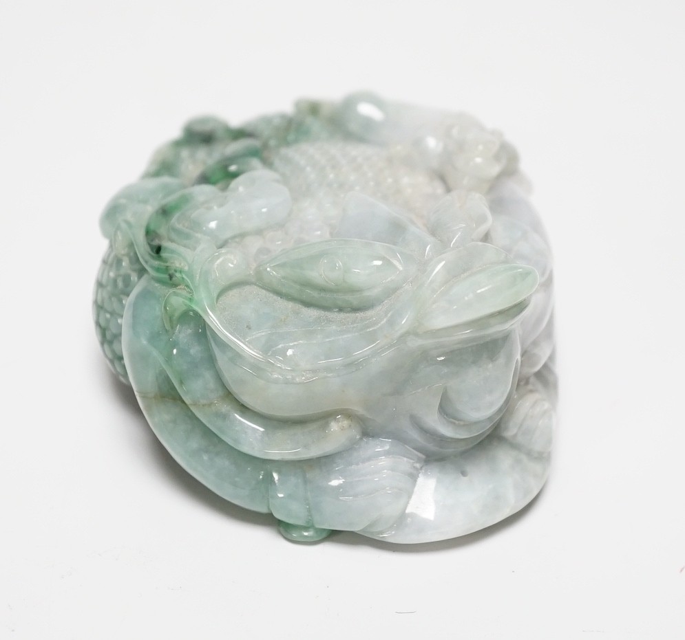 A Chinese jadeite carving of a toad, 10cm long